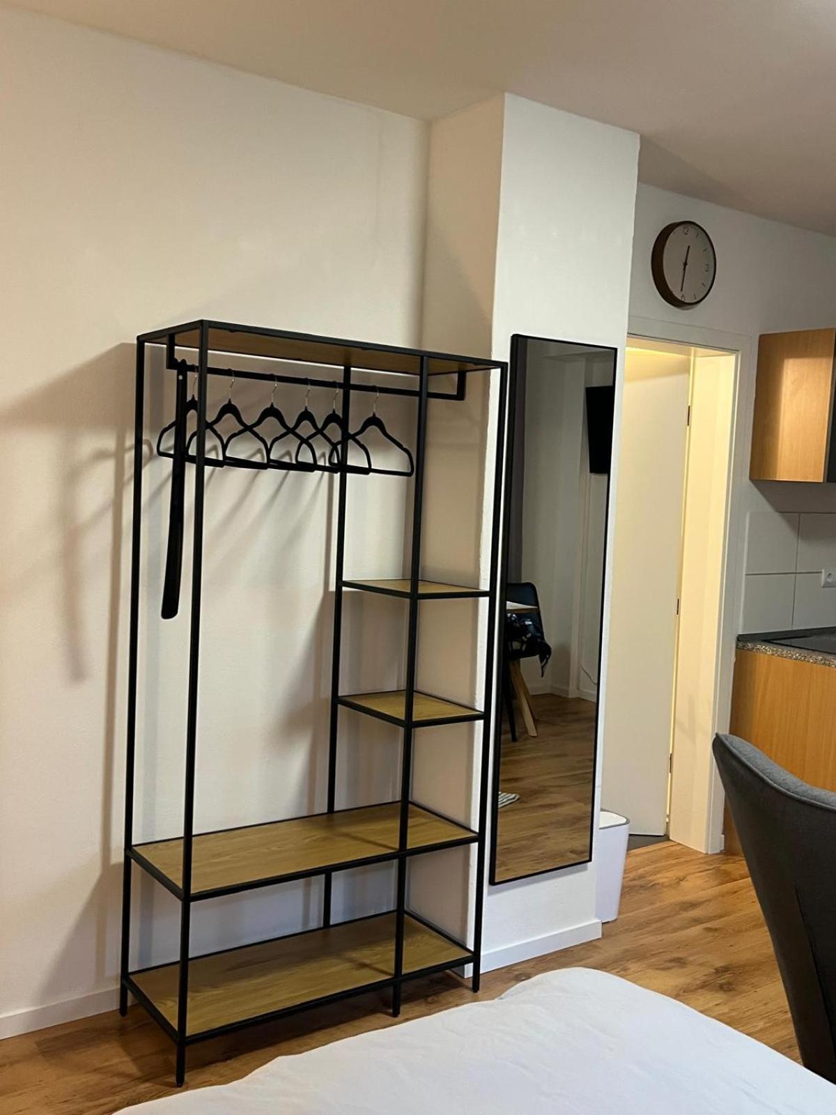 1 Zimmer Apartment Naehe Uni Gottingen Bagian luar foto
